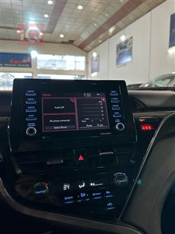 تۆیۆتا کامری